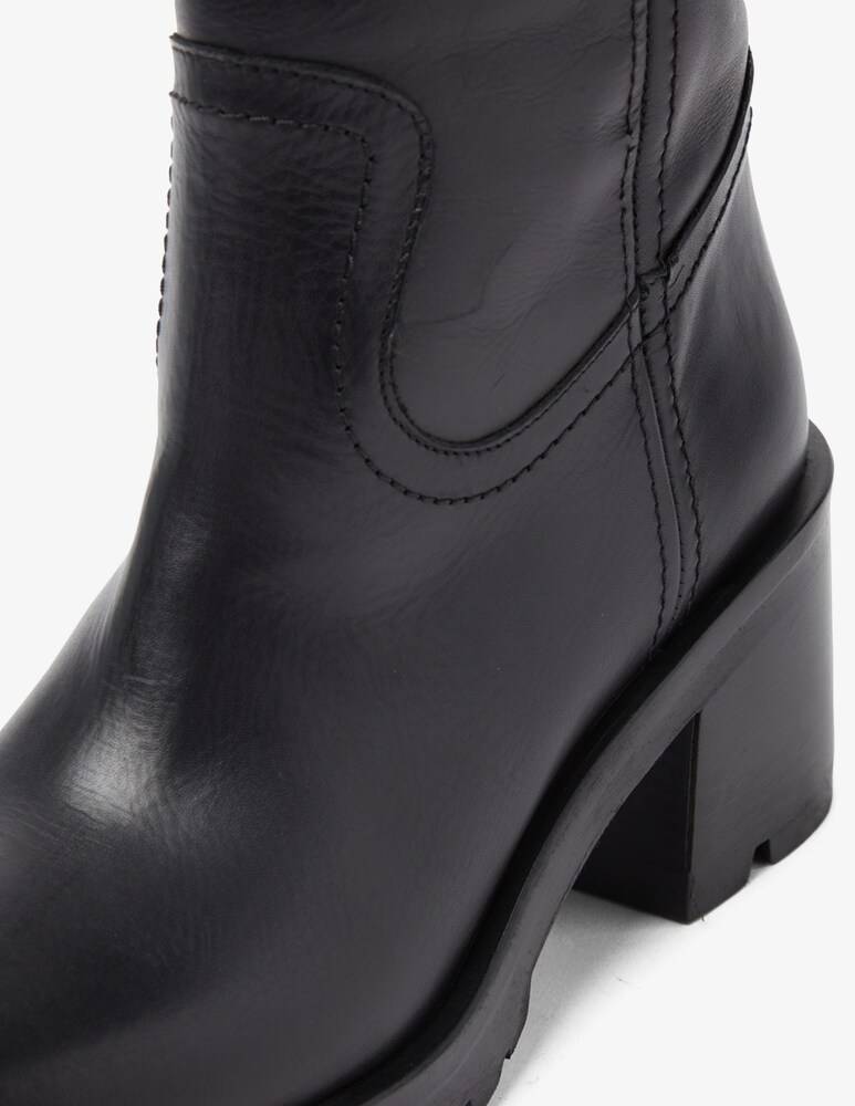 Strategia by Elena Iachi Stivali in pelle Life Offerta Anniversario