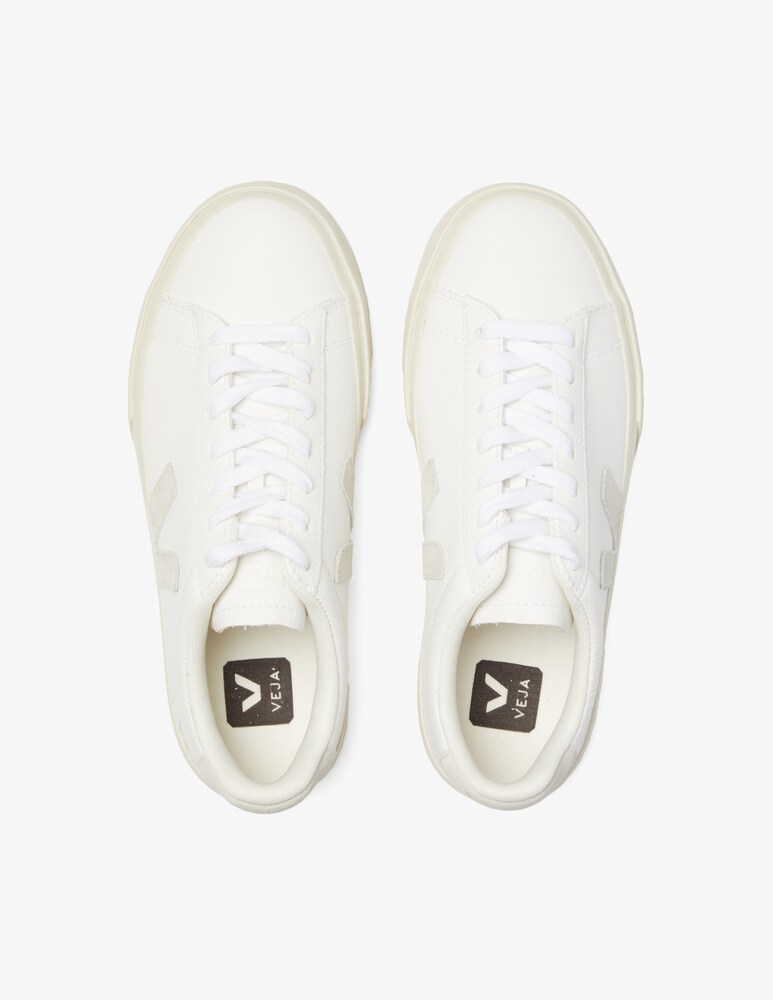 Veja Sneakers in pelle Campo Acquista Ora