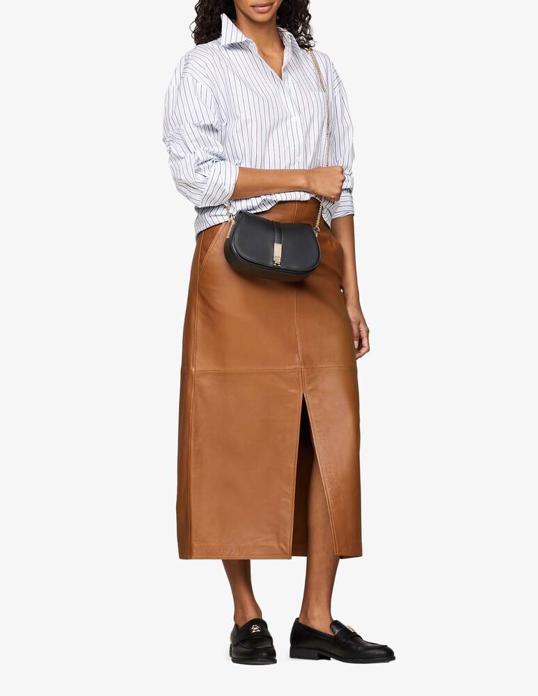Tommy Hilfiger Borsa a tracolla Th heritage con catena Prezzo Ridotto