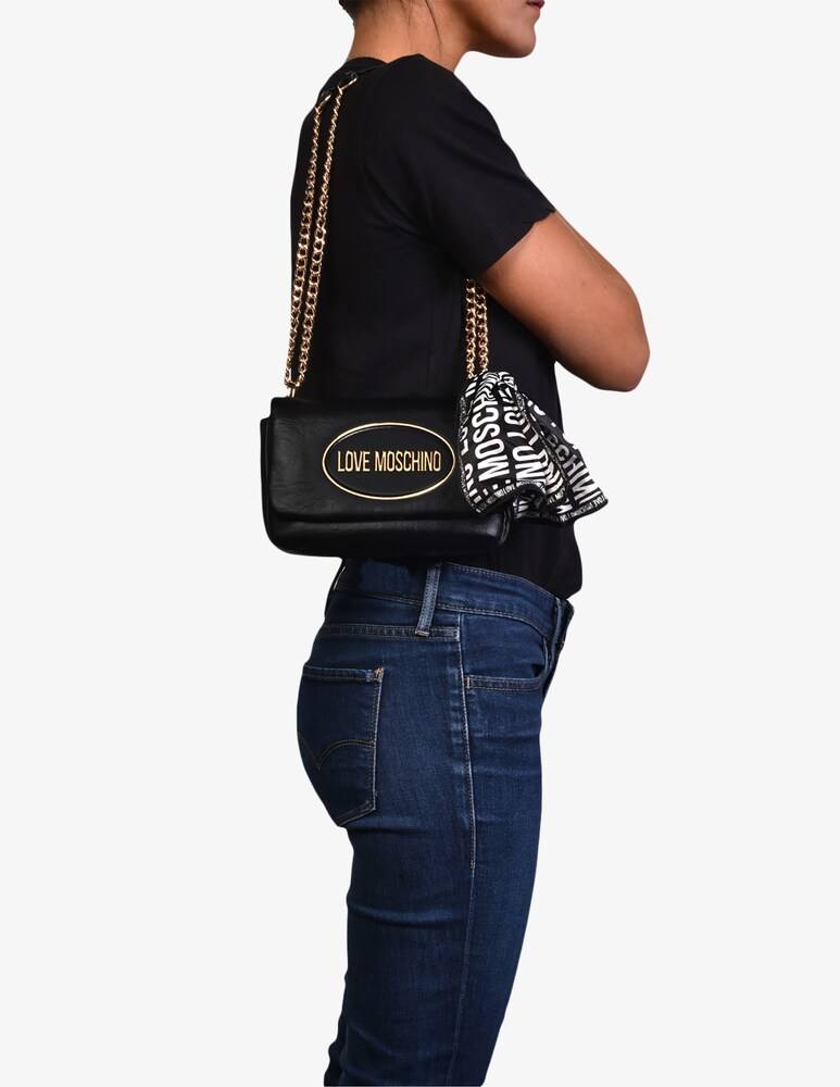 Love Moschino Borsa con catena Comprane uno, ottenene uno gratis
