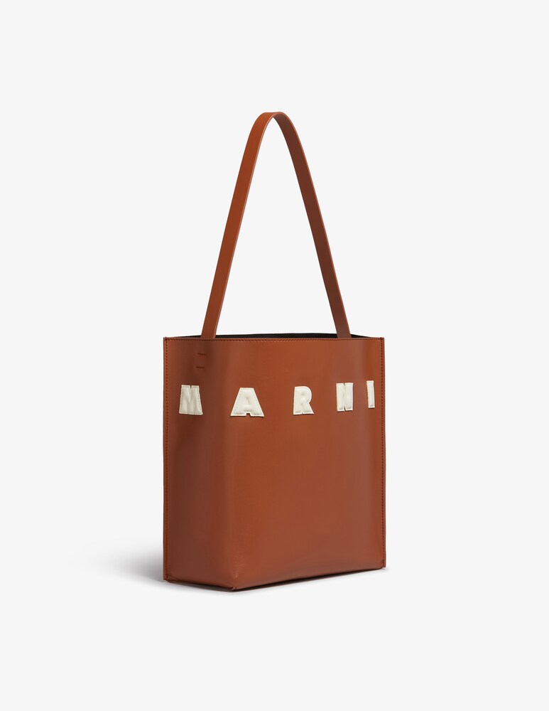 Marni Borsa hobo museo piccola con applicazioni Ultimo giorno