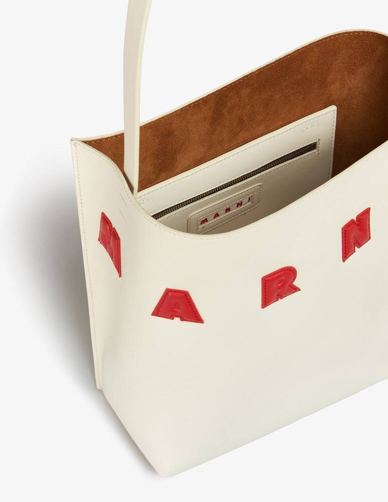 Marni Borsa hobo museo piccola con applicazioni Promozione temporanea