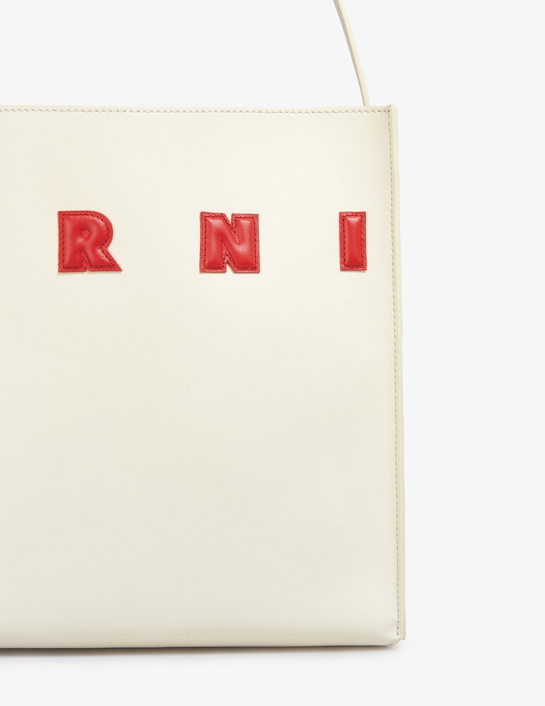 Marni Borsa hobo museo piccola con applicazioni Promozione temporanea