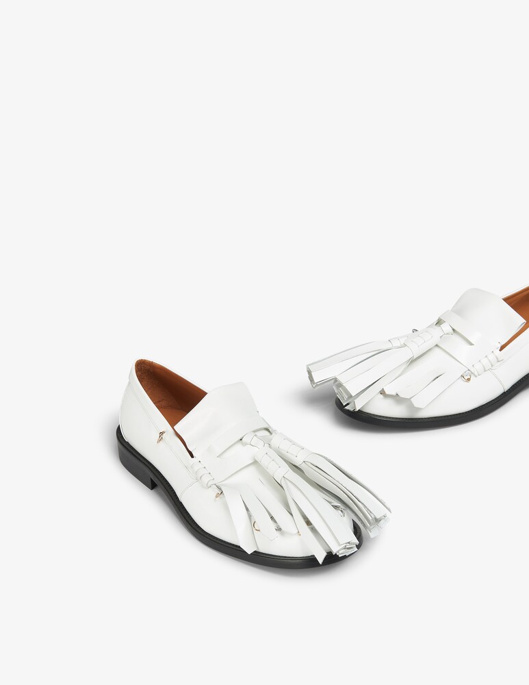 Marni Mocassino bambi in pelle con maxi nappine In vendita