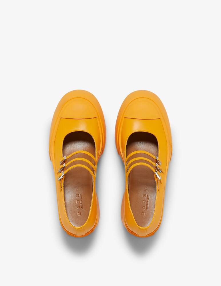 Marni Scarpa pablo mary jane con triplo cinturino Latest fashion