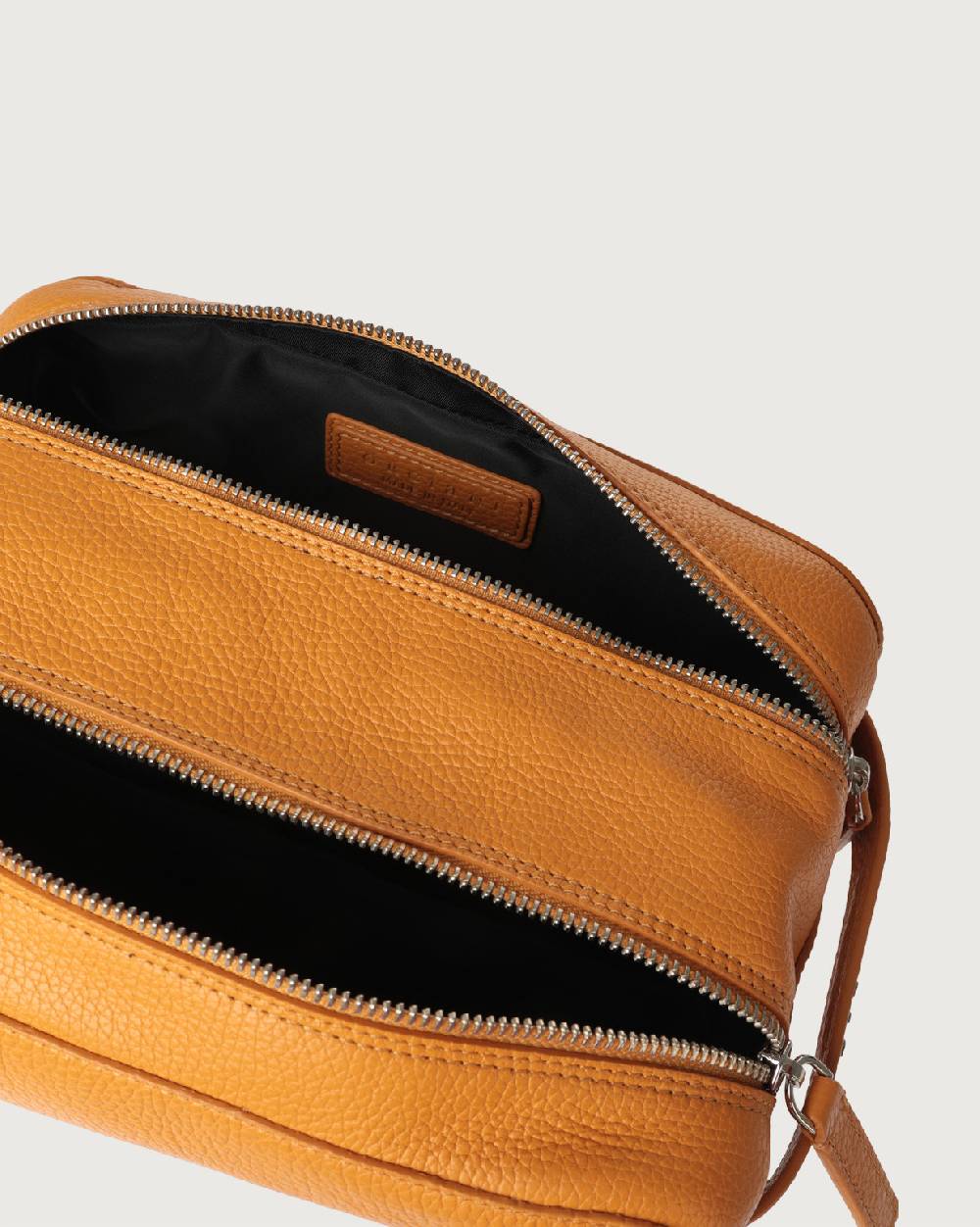 Orciani Beauty case Micron in pelle In Linea
