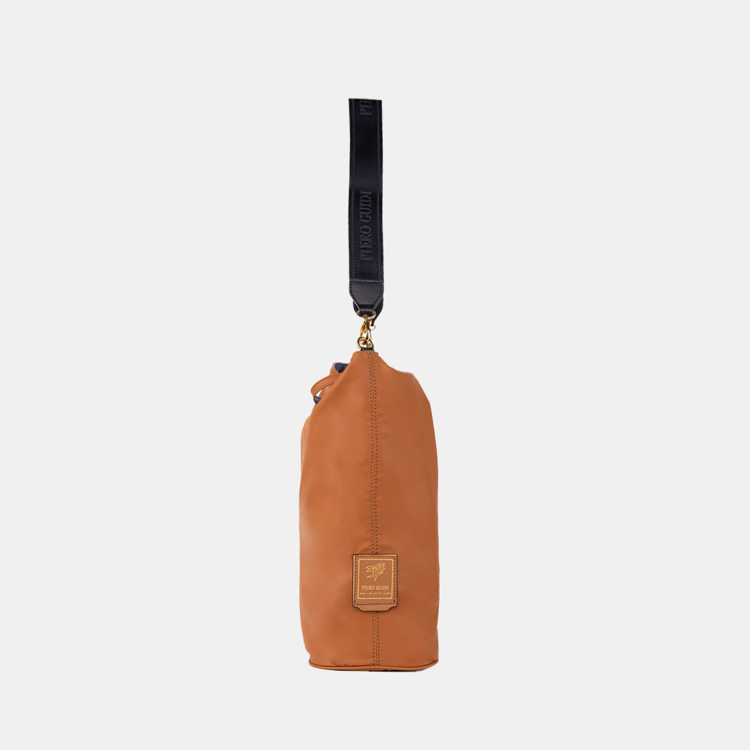 Piero Guidi PIERO GUIDI HOBO BAG / TRACOLLA REVERSIBILE 2 IN 1 Enormi sconti