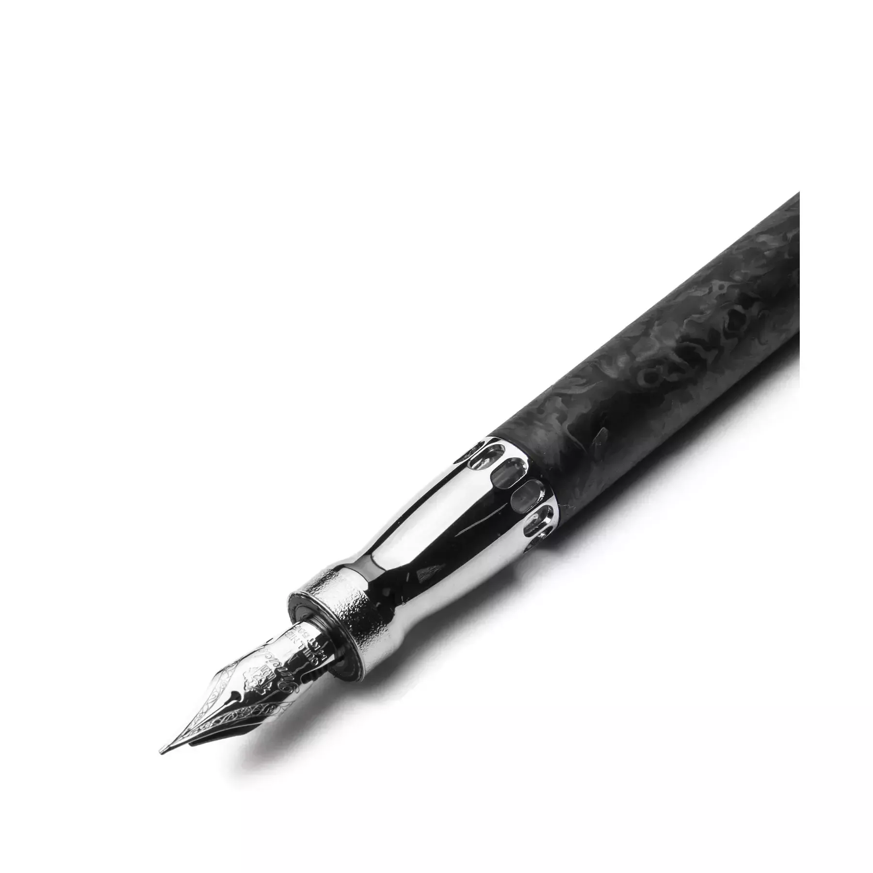 Pineider Penna Stilografica La Grande Bellezza Forged Carbon Saldi Di Fabbrica