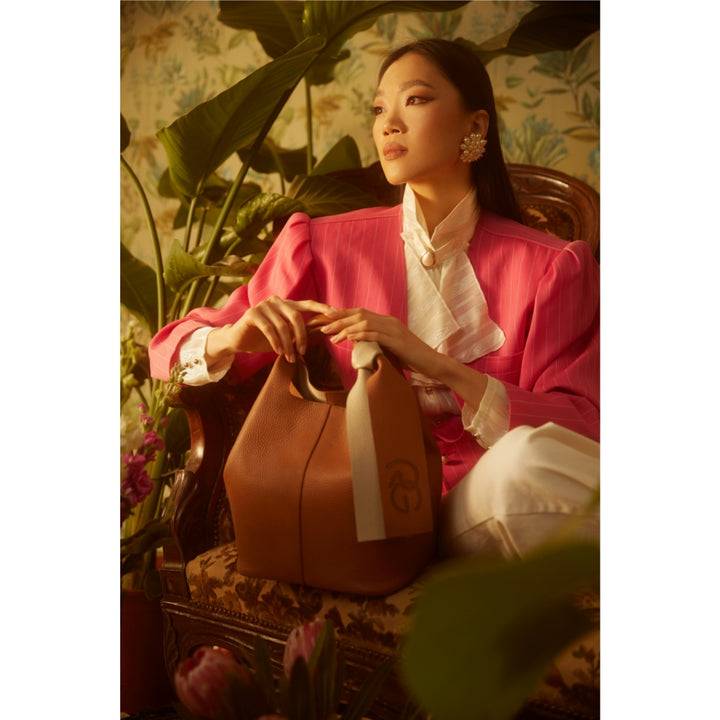 Roberta Gandolfi Maia handbag borsa a mano in pelle martellata e tracolla staccabile Moda