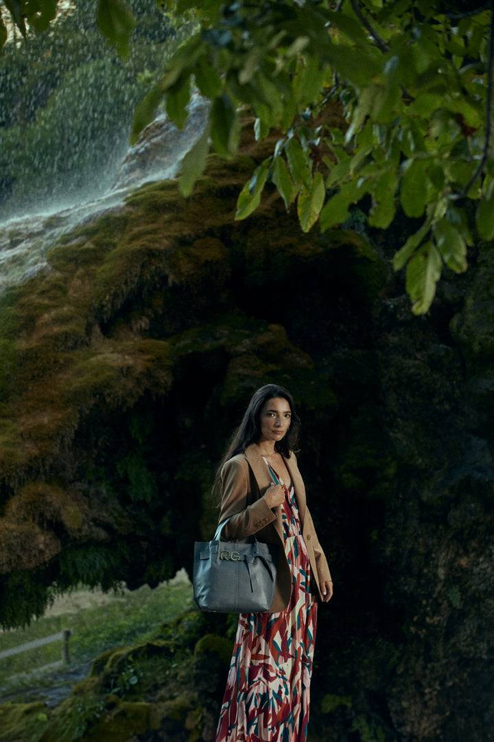 Roberta Gandolfi Dafne Large borsa a mano in pelle con tracolla staccabile Economico