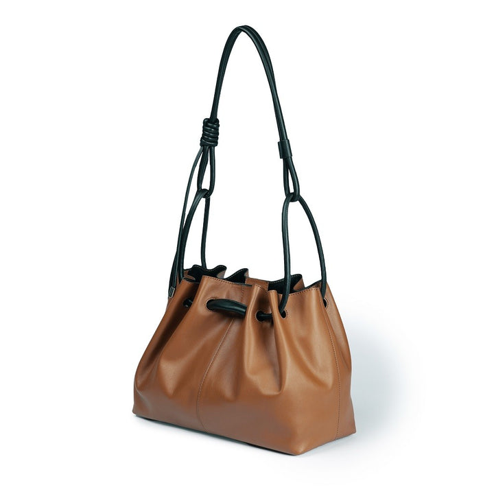 Roberta Gandolfi Gisella medium borsa con doppia portabilità mano o spalla in morbido vitello Presa