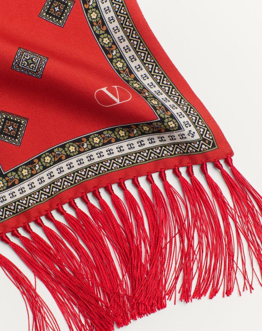 Valentino Handbags Scarf Bandeaux Chamber In Seta Con Frange per Uomo in Arancione/bianco/beige/crema | Valentino IT I Più Venduti