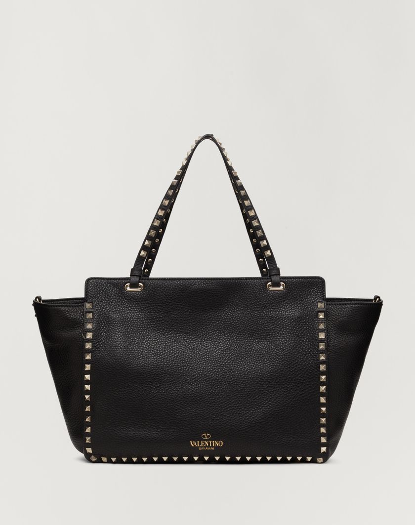 Valentino Handbags Borsa Media Rockstud In Vitello Granato per Donna in Nero | Valentino IT Italy