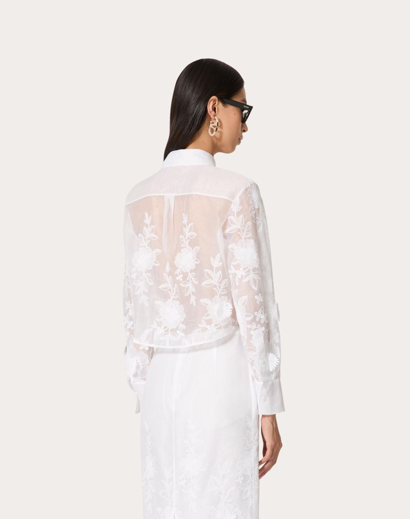 Valentino Handbags Camicia In Camellia Organdis per Donna in Avorio | Valentino IT Shopping online
