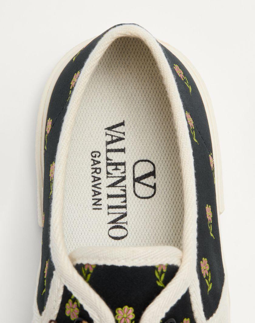 Valentino Handbags Sneaker Bay By Bay In Tessuto Papier Floral per Donna in Multicolor | Valentino IT Online Outlet