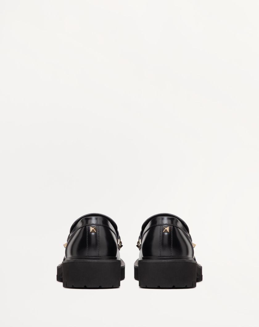 Valentino Handbags Mocassino Rockstud In Vitello per Donna in Nero | Valentino IT Promozione temporanea