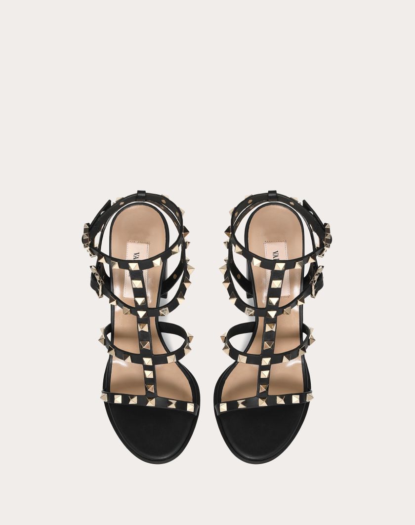 Valentino Handbags Sandalo Rockstud Con Cinturini 90mm per Donna in Poudre | Valentino IT Enormi sconti