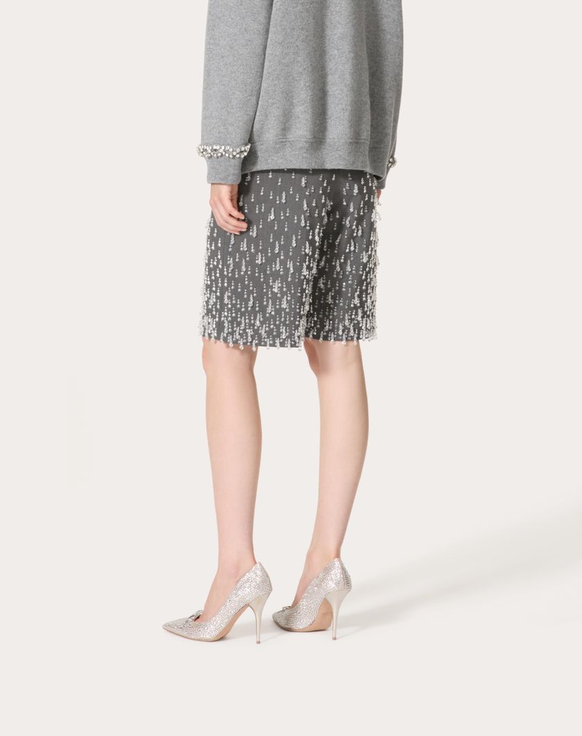 Valentino Handbags Bermuda In Active Gabardine Ricamati per Donna in Grigio | Valentino IT In Vendita