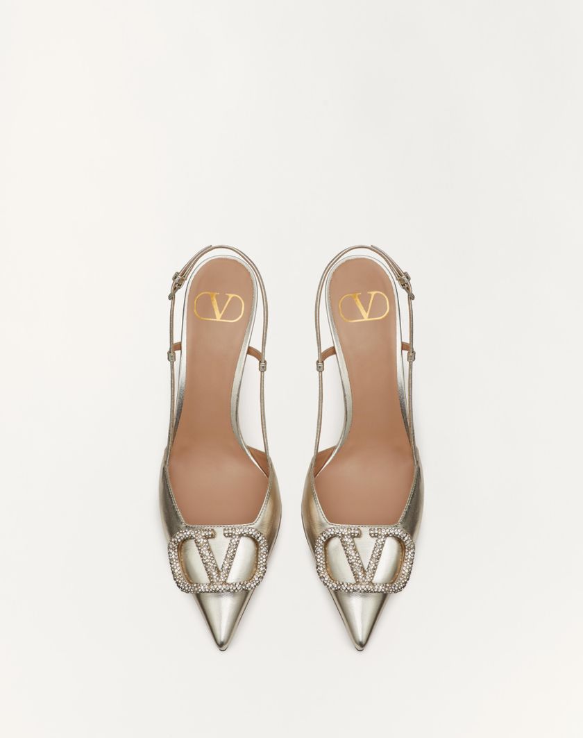 Valentino Handbags Décolleté Slingback Vlogo Glow In Nappa Laminata 80mm per Donna in Platinum | Valentino IT Negozio