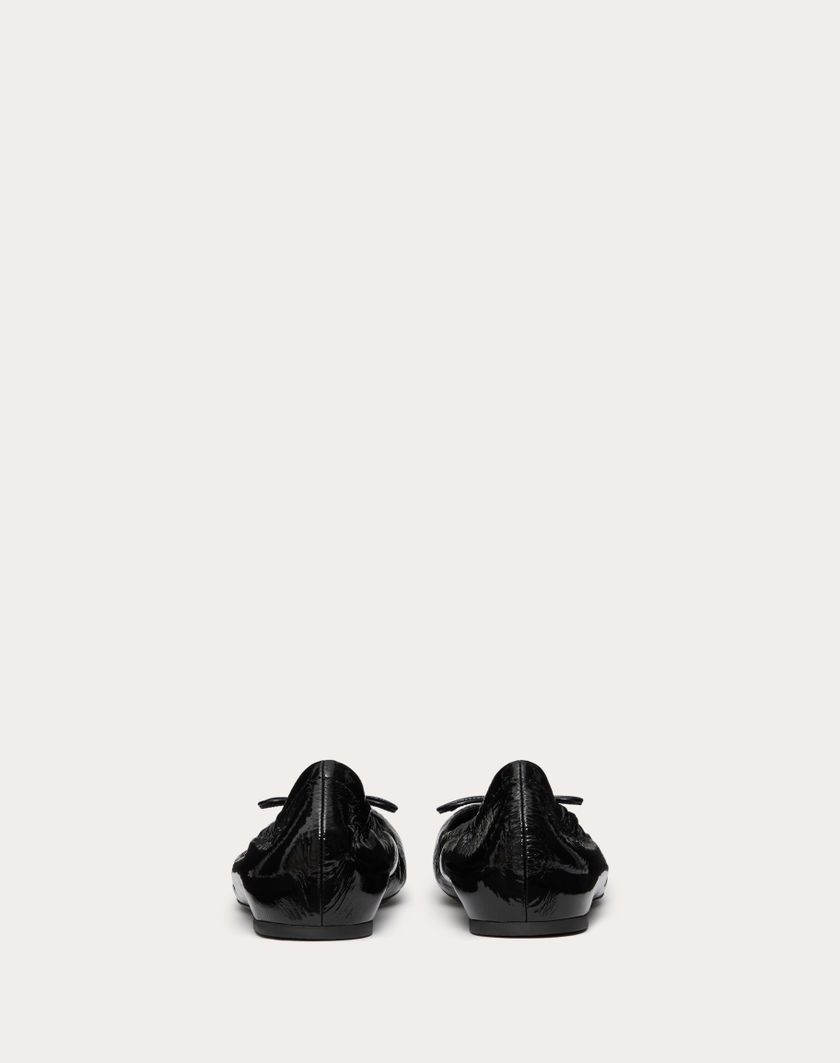 Valentino Handbags Ballerina Vlogo Signature In Vernice per Donna in Nero | Valentino IT Offerta migliore