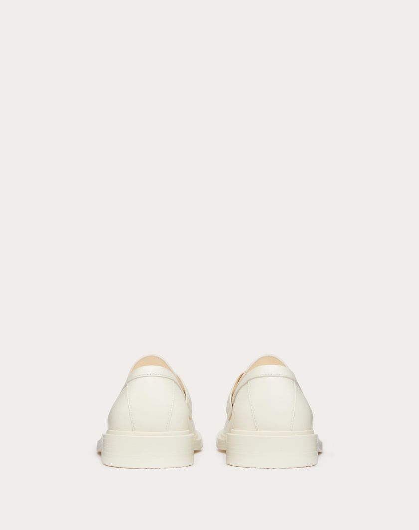 Valentino Handbags Mocassino Vlogo Signature In Vitello per Donna in Avorio | Valentino IT Fino al 50% di sconto