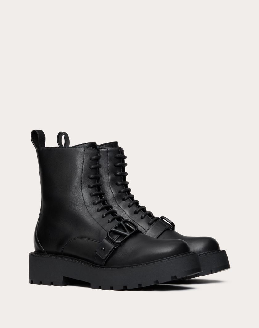 Valentino Handbags Combat Boot Vlogo Signature In Vitello 45mm per Donna in Nero | Valentino IT Fino al 60% di sconto