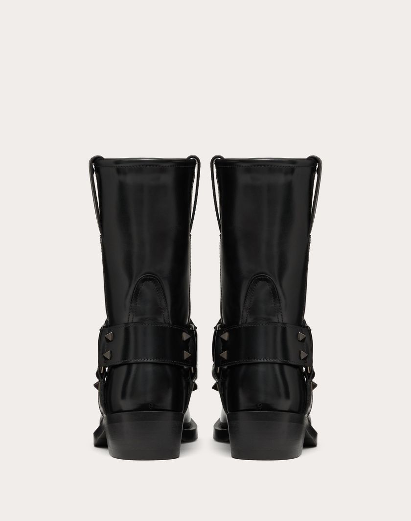 Valentino Handbags Stivaletto Biker Rockstud In Vitello 40mm per Donna in Nero | Valentino IT Sostegno trimestrale