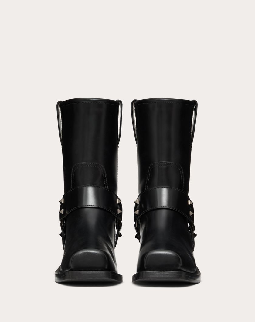 Valentino Handbags Stivaletto Biker Rockstud In Vitello 40mm per Donna in Nero | Valentino IT Sostegno trimestrale