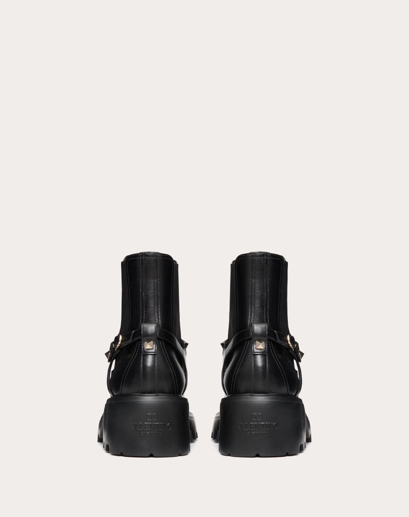 Valentino Handbags Beatle Rockstud In Vitello 55mm per Donna in Nero | Valentino IT Discount Store per i nuovi prodotti