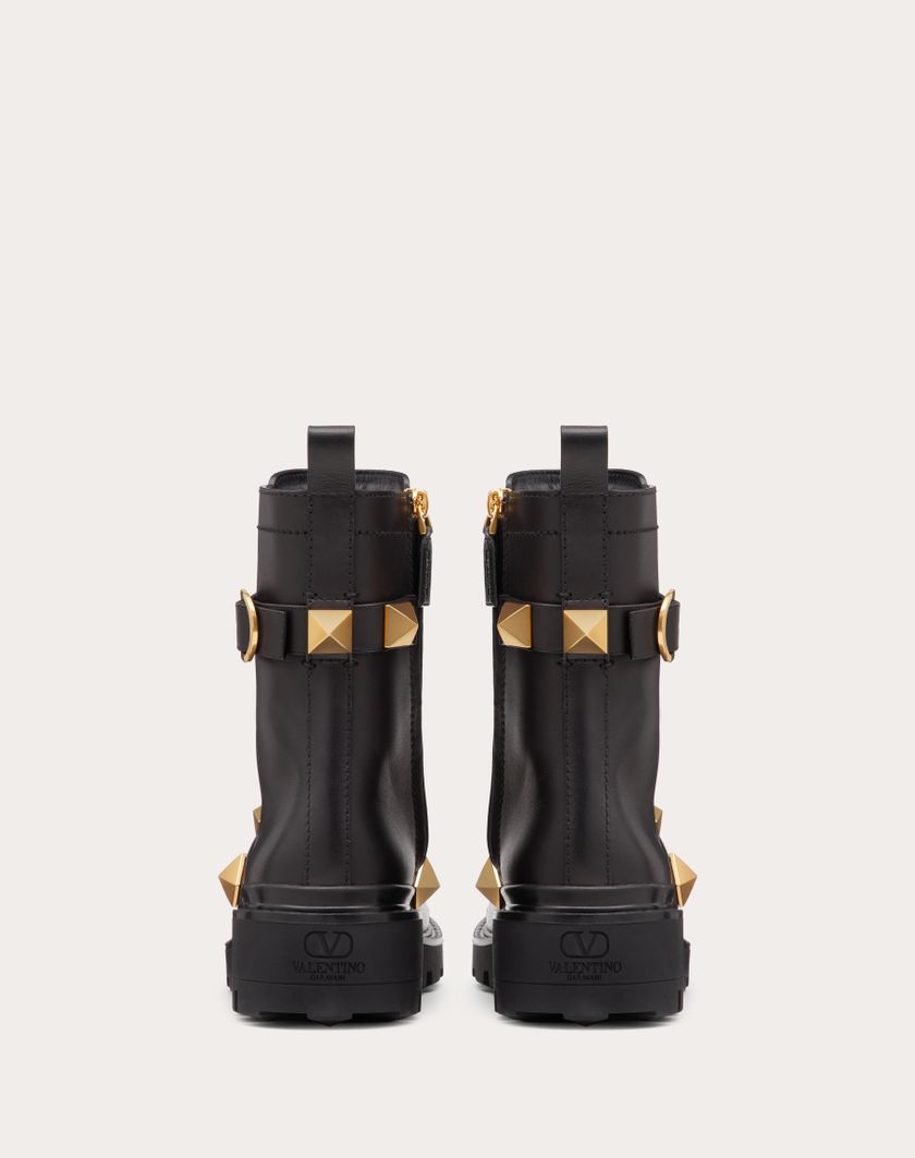 Valentino Handbags Combat Boot Roman Stud In Vitello 40mm per Donna in Nero | Valentino IT Esporta salva
