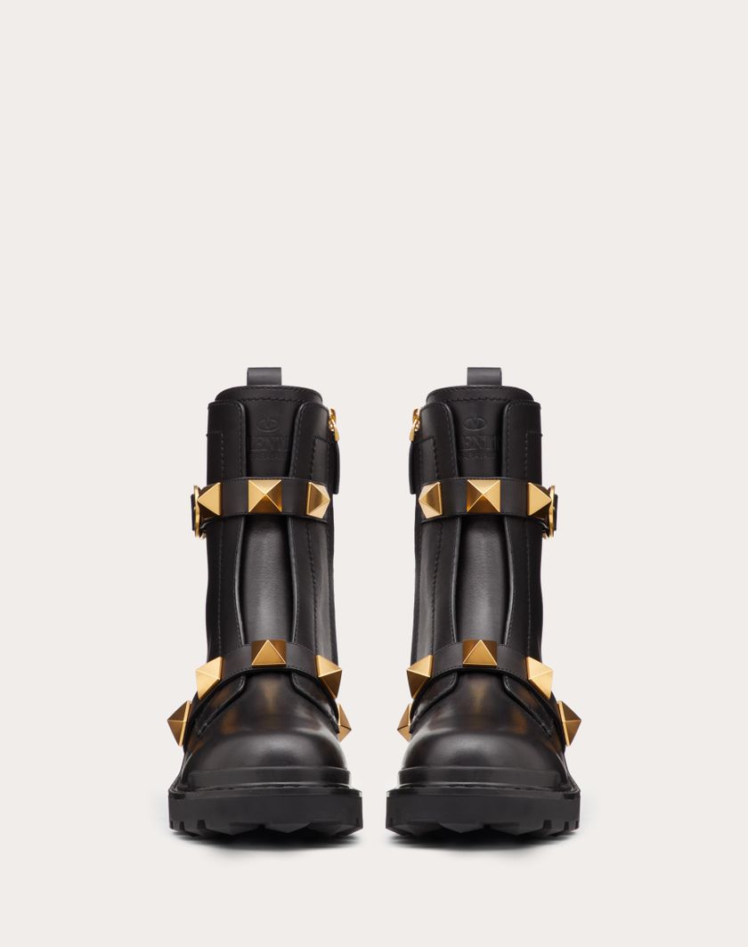 Valentino Handbags Combat Boot Roman Stud In Vitello 40mm per Donna in Nero | Valentino IT Esporta salva