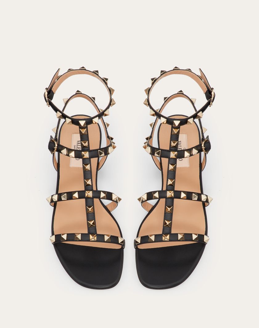 Valentino Handbags Sandalo Basso Rockstud In Vitello Con Cinturini per Donna in Nero | Valentino IT Qualità