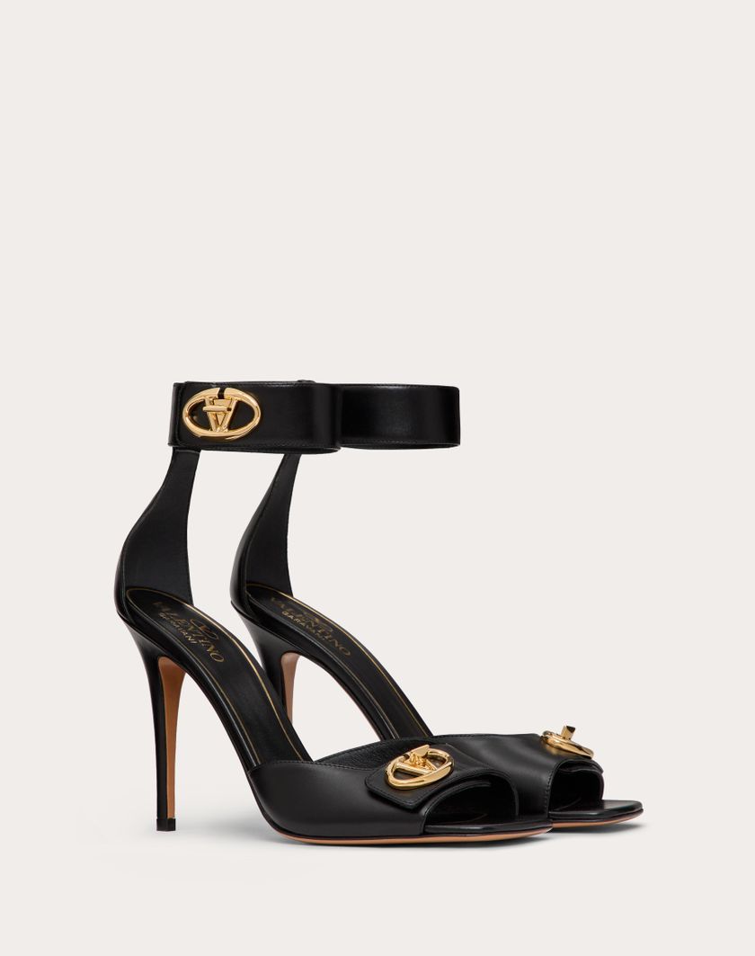 Valentino Handbags Sandalo Vlogo Locker In Vitello 105mm per Donna in Nero | Valentino IT Acquista Ora