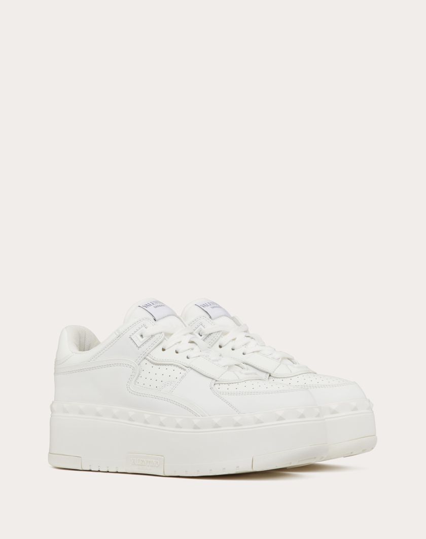 Valentino Handbags Sneaker Freedots Xl In Vitello per Donna in Bianco | Valentino IT Hotsell