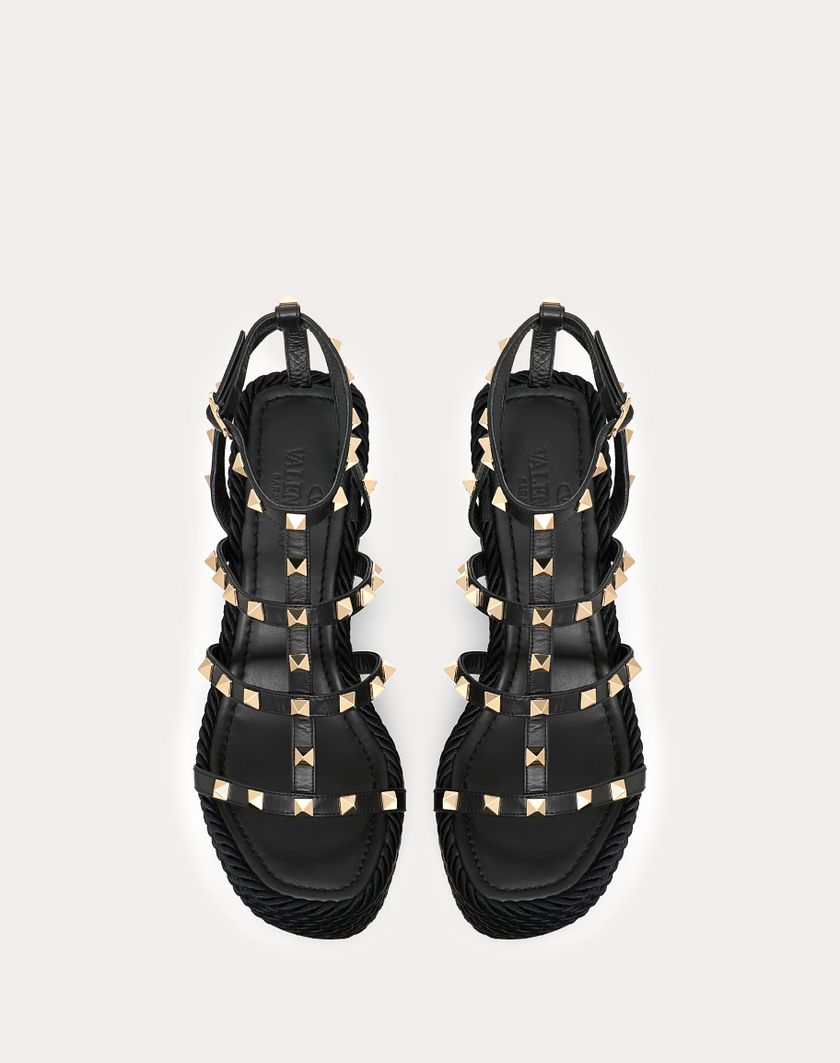 Valentino Handbags Sandalo Zeppa Rockstud Con Cinturini In Vitello 95mm per Donna in Poudre | Valentino IT Flash Sale