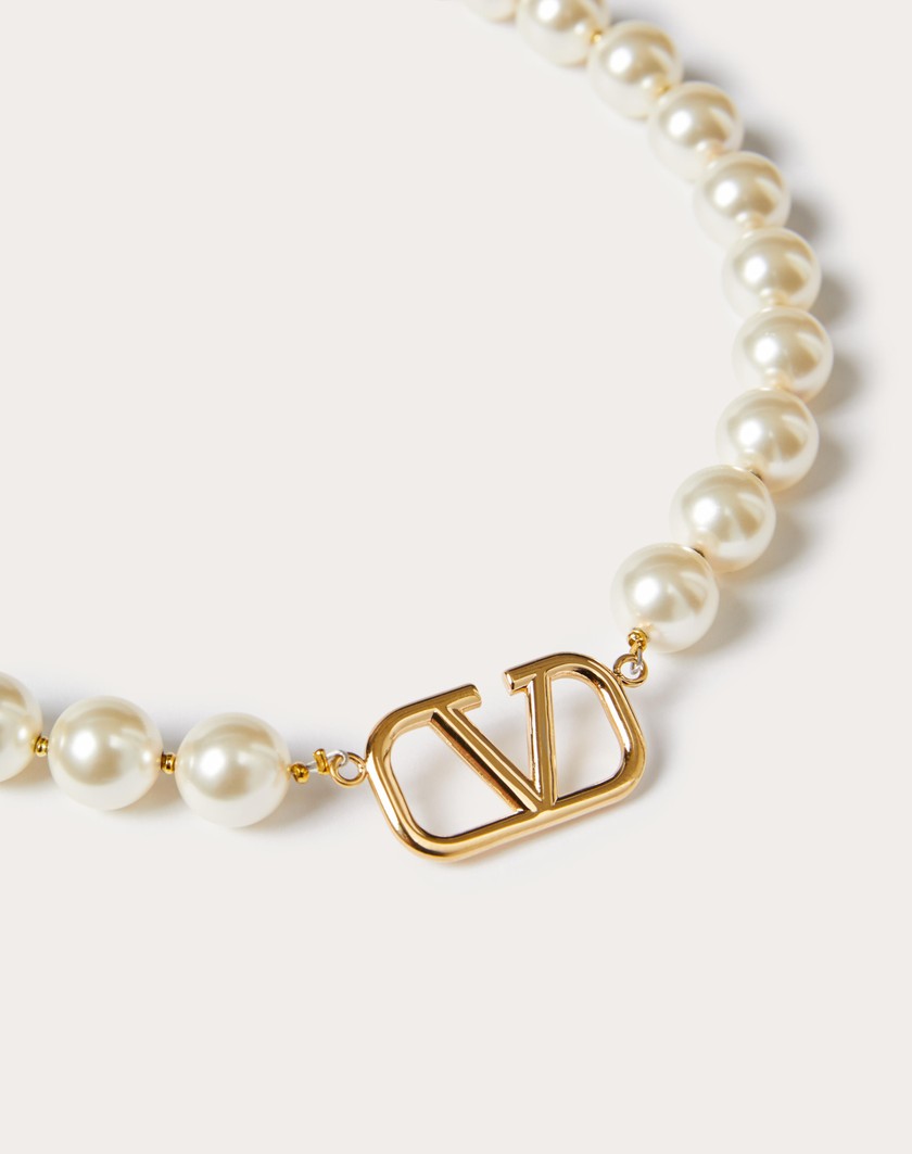 Valentino Handbags Collana Vlogo Signature In Metallo E Perle Swarovski® per Donna in Oro | Valentino IT Smaltimento dello stoccaggio