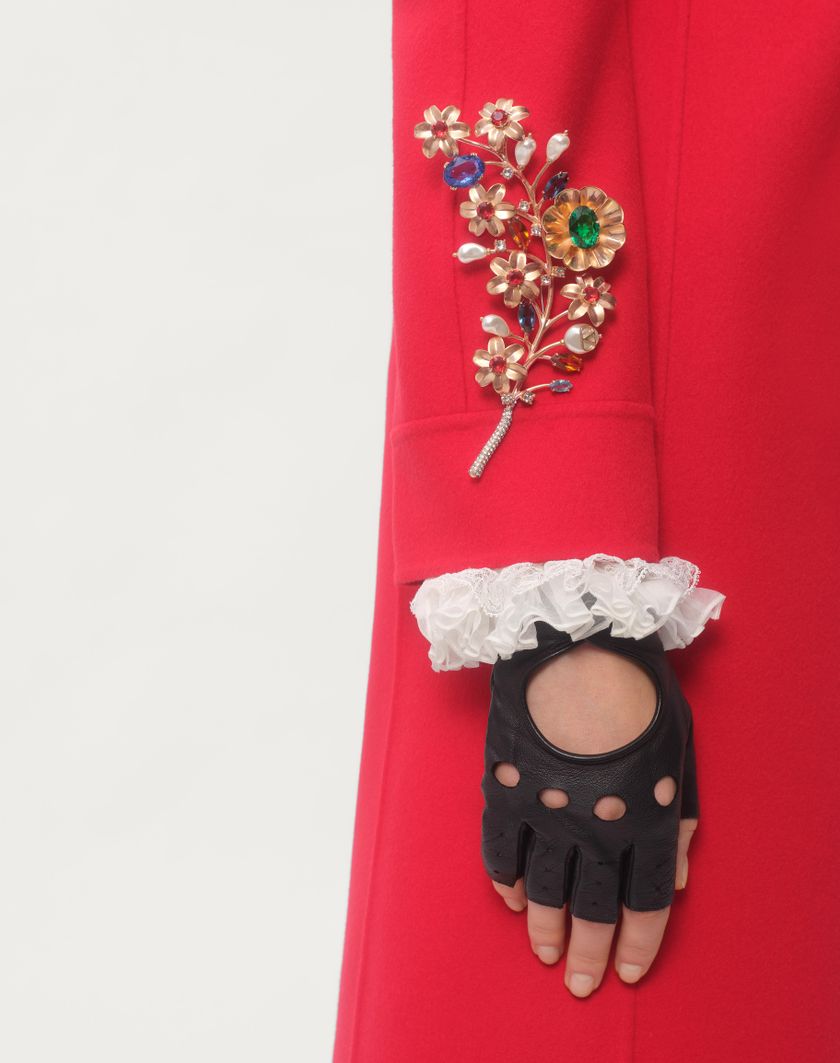 Valentino Handbags Spilla Papier Floral In Metallo Perla E Cristalli Swarovski® per Donna in Multicolor | Valentino IT Offerte esclusive