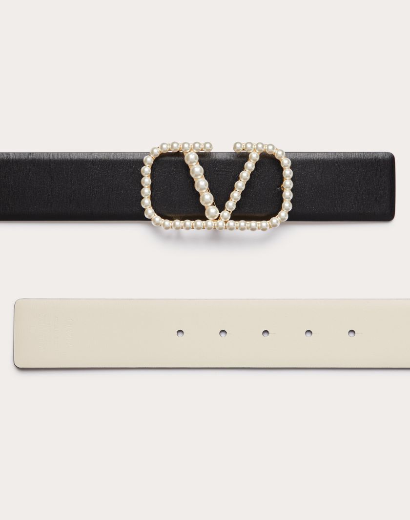 Valentino Handbags Cintura Reversibile Vlogo Signature In Vitello Lucido Con Perle 40 Mm per Donna in Nero/light Ivory | Valentino IT Vendita