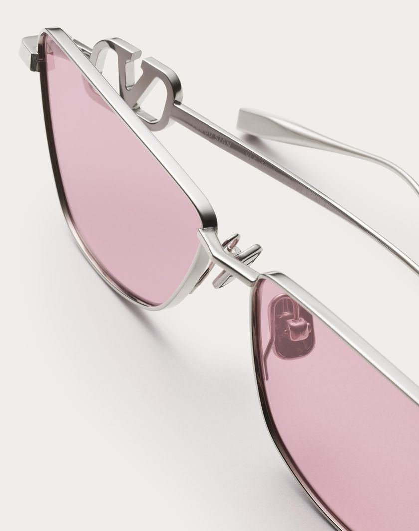 Valentino Handbags Vlogo Sign Occhiale Cat-eye In Titanio in Bordeaux | Valentino IT Offerta speciale della fabbrica